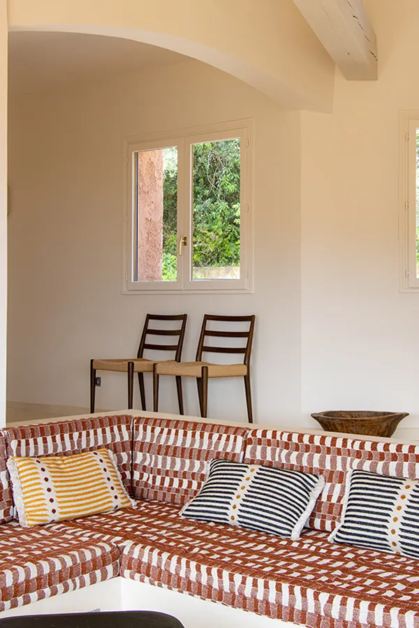 Salon, table et chaises